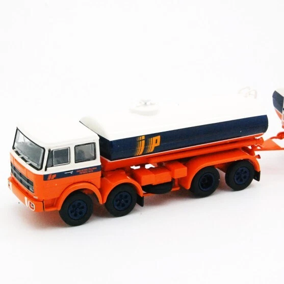 Brekina 58556 - 1/87 Fiat 691 Millepiedi IP Camion Cisterna 1970 - Nuovo