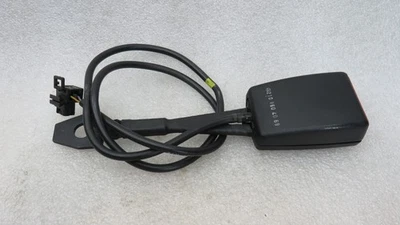 Mercedes Benz W208 W210 - Front Seat Belt Buckle / 2108604069 ##289 - Image 1 of 4