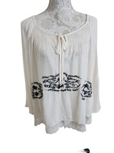Hannah Top Ivory Boho 3/4 Sleeve Top Embroidered Lace Hem Romantic Women's Large - Picture 1 of 11