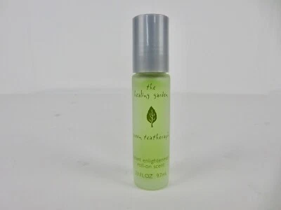 ROLLO DE ILUMINACIÓN INSTANTÁNEA TERAPIA TÉ VERDE AROMA .33 OZ (EL COMPRADOR OBTIENE 1) Foto 1 de 2