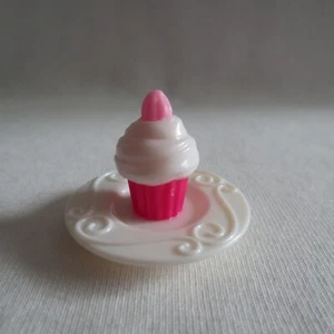 NUOVO set da gioco bambola Barbie You Can Be Anything caffetteria piatto cupcake bianco - Foto 1 di 7