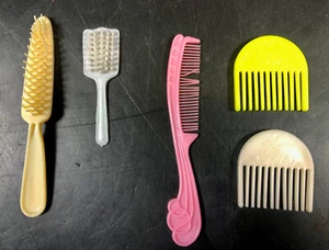 De colección 1985 Jem & the Holograms ~ Cepillos y peines ~ Muñeca - Imagen 1 de 3