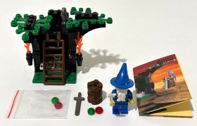 Vintage &copy;1993 LEGO 6020 Castle Dragon Knights Magic Shop 100% Complete