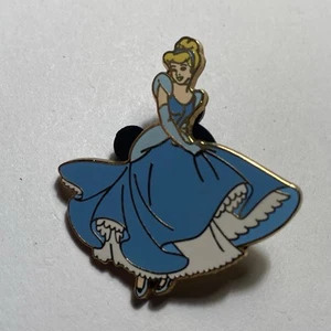 Cinderella Figur Pin Disney Pin gebraucht kostenloser Versand mehr kaufen mehr sparen - Bild 1 von 3