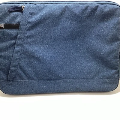 Funda protectora Case Logic para portátil o iPad 15"" Foto 1 de 4