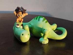 Disney Der gute Dinosaurier Film Arlo Apatosaurus Spot - Bild 1 von 8