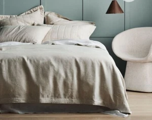 sheridan abbotson King Quilt Cover Flax RRP $549.99 - Picture 1 of 2