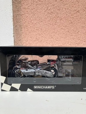 MOTO HONDA NSR CAPIROSSI MINICHAMPS 1/12 - Photo 1/2