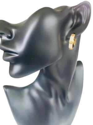 Auténticos aretes tipo argolla Tory Burch Miller esmaltados oro marfil logotipo elevado RTL $148 Foto 1 de 4