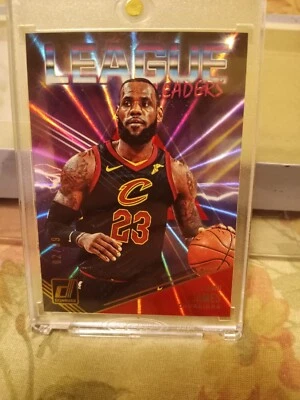 LEBRON JAMES DONRUSS LEAGUE  LEADERS 02/99 RARE RED RAINBOW SPOKE PRIZM 2018-19 - Image 1 of 4