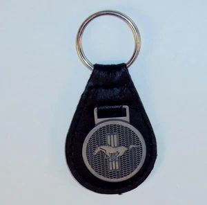 Ford Mustang Keyring w/Faux Leather Fob, Key Chain Round Metal Charm, Split Ring - Picture 1 of 6