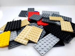 LEGO LOT OF 34 ASSORTED PLATES PARTS PIECES MOC BUILDING CITY TOWN  - Picture 1 of 3