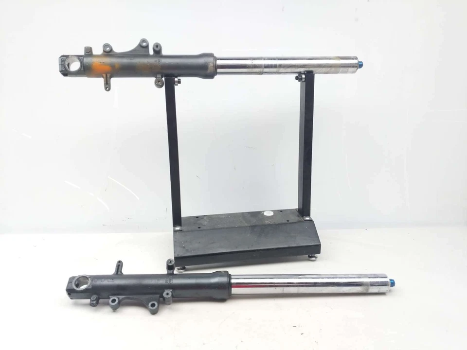 07 Juego de suspensión horquillas delanteras rectas Kawasaki ZZR 600 Foto 1 de 4