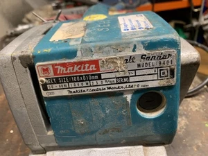 Makita 9401 Akku-Bandschleifer 110 V/1040 W - Bild 1 von 4
