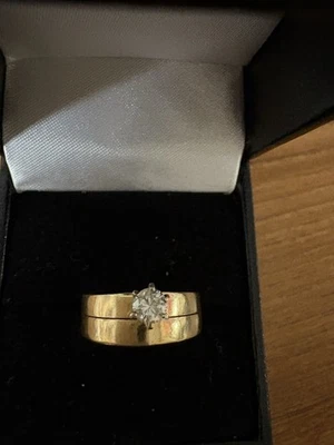 14k Yellow Gold Round Cut Natural Diamond Solitaire Wedding Ring Set - Image 1 of 4