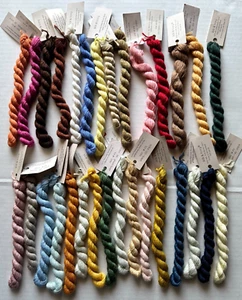 LOTS 30 Skeins Silk and Ivory Needlepoint Threads, Silk/Wool Blend - Switzerland - Picture 1 of 8