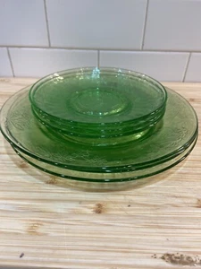 Green Depression 3-8 " Plates & 3- Saucers Cherry Pear Grapes Hazel Atlas - Picture 1 of 5