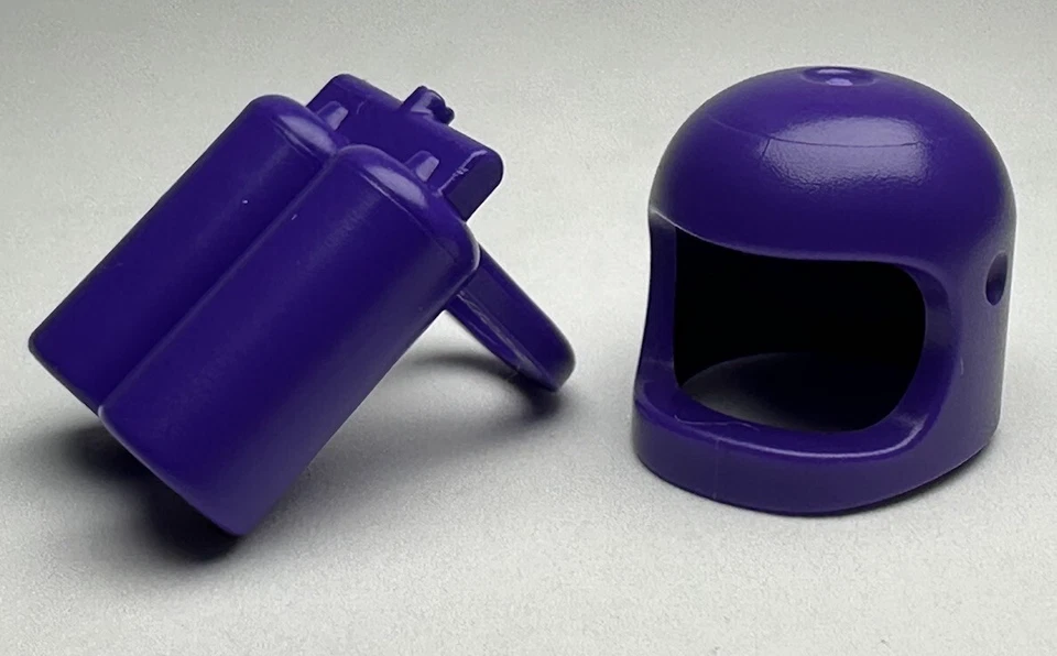 LEGO Purple Classic Spaceman Helmet & Air Tank Dark Purple New - Image 1 of 1
