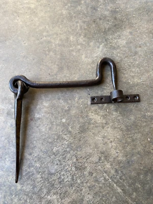 Ancien crochet 22 cm, en fer pour porte volet grille,ferrure serrure penture - Photo 1/3