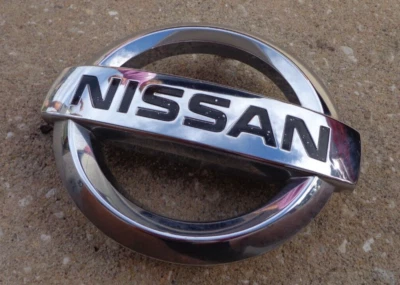 Nissan Xterra grill emblem badge decal logo grille front OEM Factory Genuine - Image 1 of 2