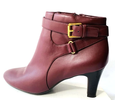 Chaps Boots Womens 9B  Ankle Bootie Black Leather Side Zip Casual Block Heels - Image 1 of 4