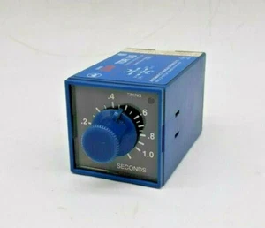 ATC 319B-001-Q-1-X Relè di ritardo a stato solido - Foto 1 di 4