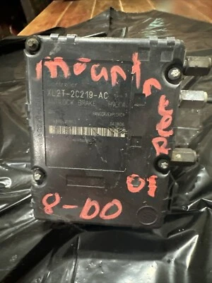 Conjunto de bomba de freno antibloqueo MERCURY MOUNTAINEE ABS 1999-2001, OEM XL242C346AB Foto 1 de 4