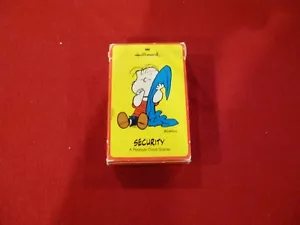Security Card Game Featuring Peanuts Gang - Picture 1 of 2