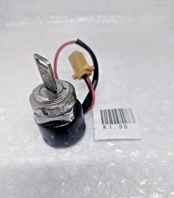 Interruptor de encendido Honda CL90 CS90 S90 NUEVO EN STOCK Foto 1 de 3