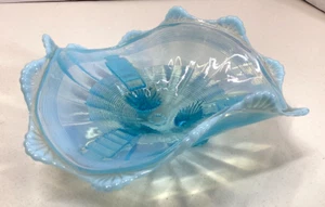Antique Northwood Klondyke Blue Opalescent Three Footed Glass Dish Candy Trinket - Picture 1 of 14