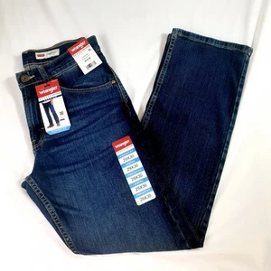 Wrangler Jeans Mens Size 29x30 Dark Blue Straight Fit Stretch Denim NWT - Picture 1 of 14