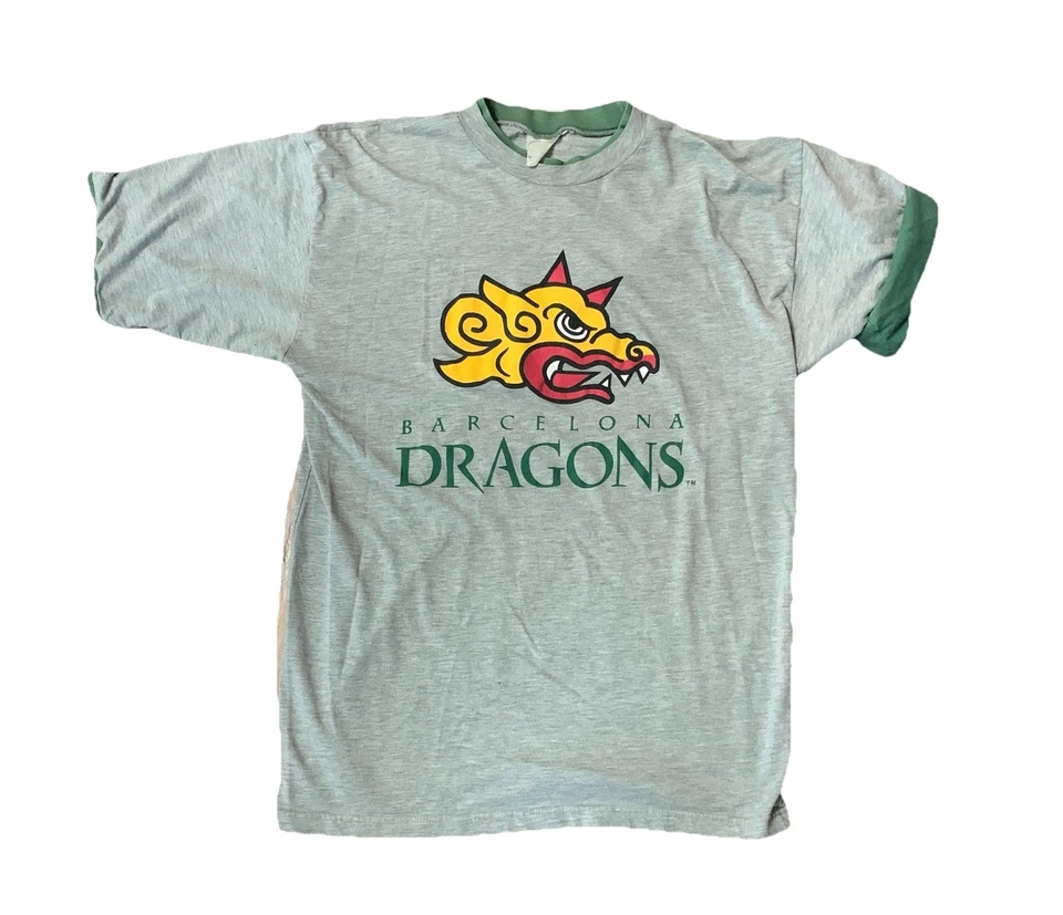 Camiseta De Colección Años 90 Barcelona Dragones RARA Camiseta Rollo Europa Fútbol Cuello Redondo Y2K Foto 1 de 4