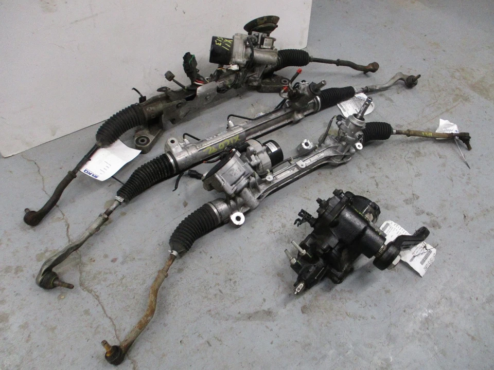 2009-2014 Hyundai Genesis Sedan Steering Gear Rack And Pinion 104K Miles OEM - Image 1 of 1