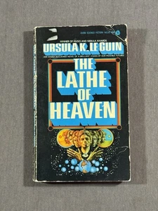 1973 1ST AVON PRINTING Ursula Le Guin THE LATHE OF HEAVEN Mass Market Paperback - Picture 1 of 11