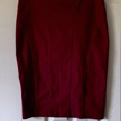木瓜女式红色铅笔裙 L 码及膝休闲弹力 — 第 1/4 张图片