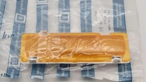 NOS GM 1982-1992 SIDE MARKER LAMP ASSEMBLY 915590 - Picture 1 of 1
