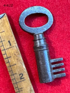 Old GENUINE Antique Key 19c. w/ Flagg Bit - Rare Steel Barrel - More Keys Here! - Picture 1 of 2