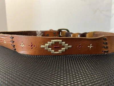 Cinturón BKE Paint Creek Marrón Bordado Parche Trenzado Puntada Latón Hebilla TALLA L Foto 1 de 4