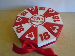 Torte zum 18 Geburtstag Geldgeschenk Schachteltorte Papiertorte Mädchen O.Junge - Bild 1 von 6