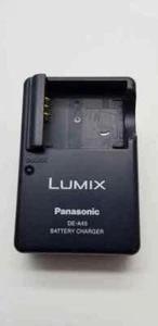 4.2v Battery Charger LUMIX DMC TZ5 TZ3 TZ4 TZ1 TZ2 camera electric wall plug - Picture 1 of 2