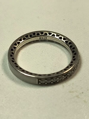 Pandora Plata Esterlina Corazones Radiantes Anillo Blanco Circonita Cúbica Esmalte Talla 6.75 Foto 1 de 4