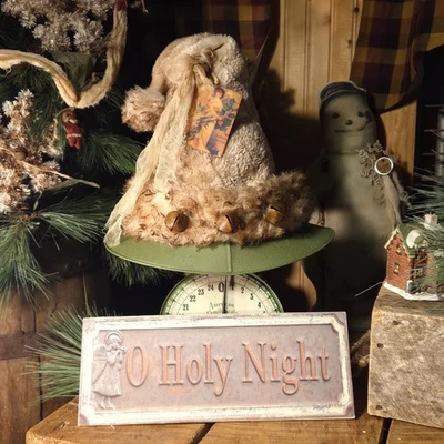 Sombrero de Papá Noel crema navidad rústico adorno de árbol: decoración primitiva de granja Foto 1 de 4