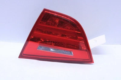 Luz trasera derecha BMW 328i 335i M3 2009-2011 63214871734 OEM usada Foto 1 de 4