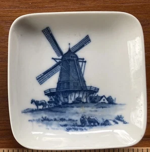 Royal Copenhagen Denmark Porcelain Small Square Dish #2985-2-985 Windmill - Picture 1 of 3