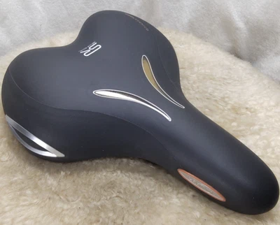 SELLE ROYAL LOCK IN COOL X SENIUM BICYCLE SEAT SADDLE MADE IN ITALY - GREAT COND - Image 1 of 4
