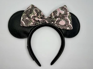 Disney Loungefly Ohren Animal Kingdom Print WDW Minnie Mouse Stirnband - Bild 1 von 10