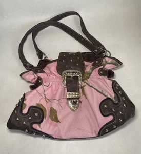 Borsa a tracolla Y2K/2000s realtree rosa mimetica mimetica con fibbia - Foto 1 di 20