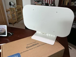 Waveform QuadMini: zewnętrzna antena dookólna 4x4 MIMO | 4G/5G - Zdjęcie 1 z 6