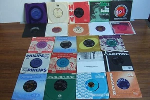 JOB LOT 22 x 7" SINGLES GOOD TITLES -THE BEATLES /RAY CHARLES /CANNED HEAT L75 - Picture 1 of 16