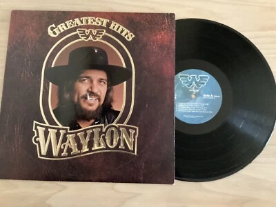 WAYLON JENNINGS GREATEST HITS RCA STEREO 1979 AHL1-3378 EX Embossed Gold Inlay - Image 1 of 4
